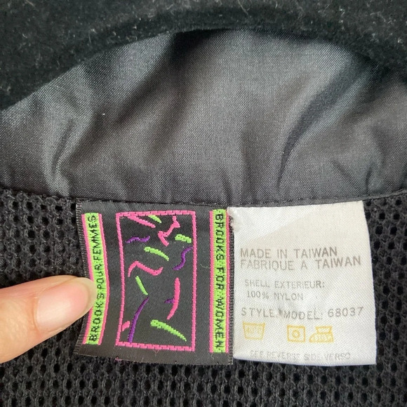 Brooks windbreaker rain running pullover jacket Sz L - Picture 8 of 12